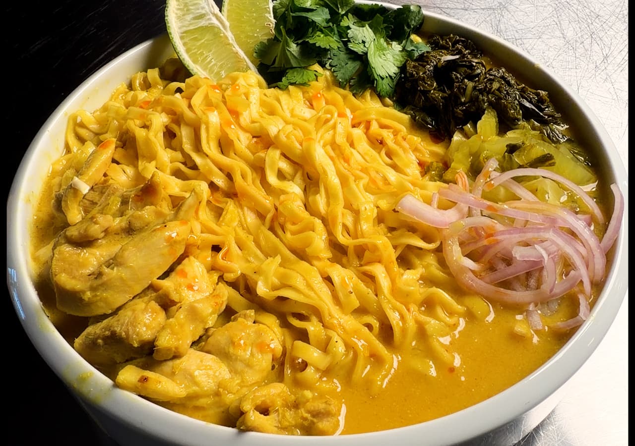 Thai Coconut Curry Noodles