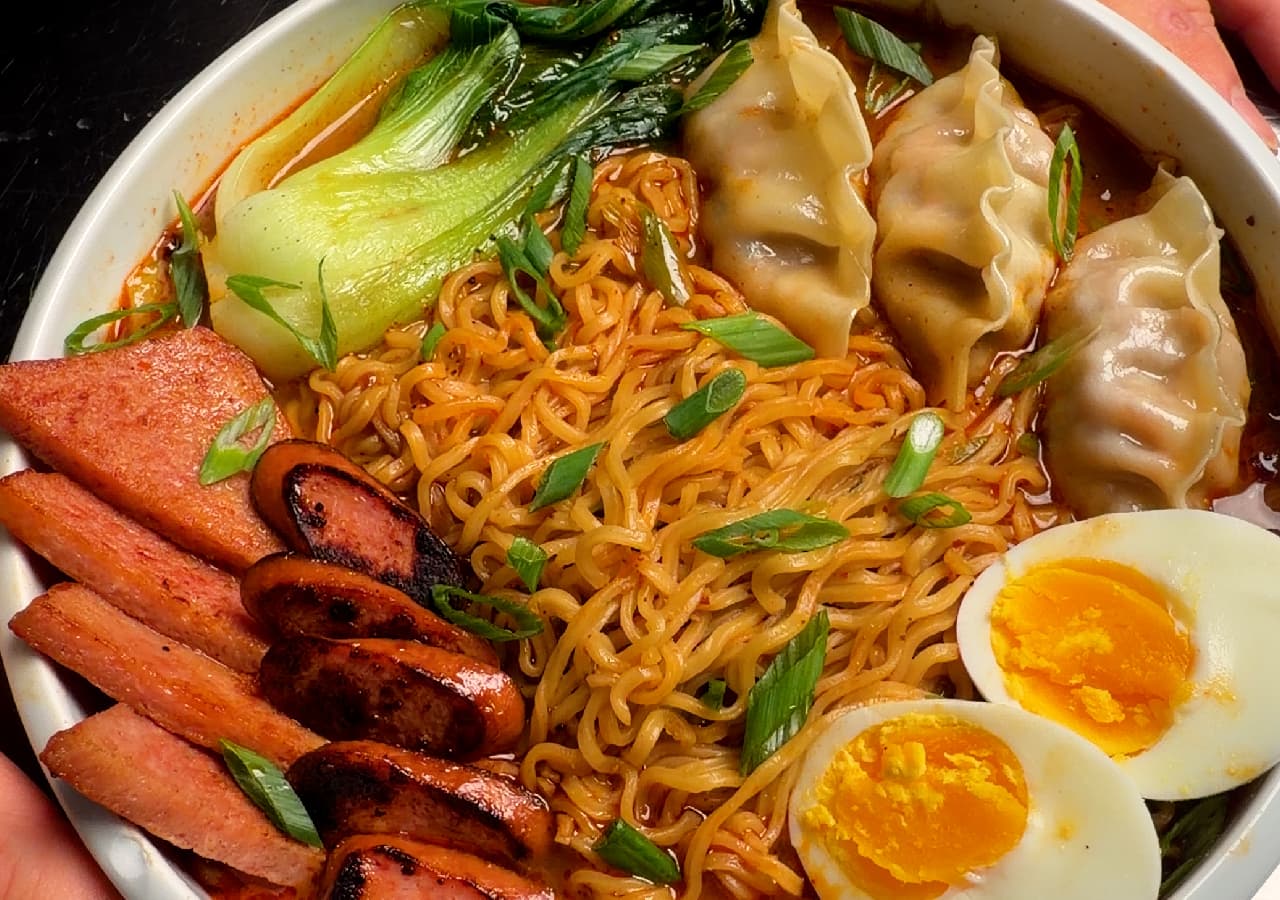 Loaded Gourmet Spicy Ramen
