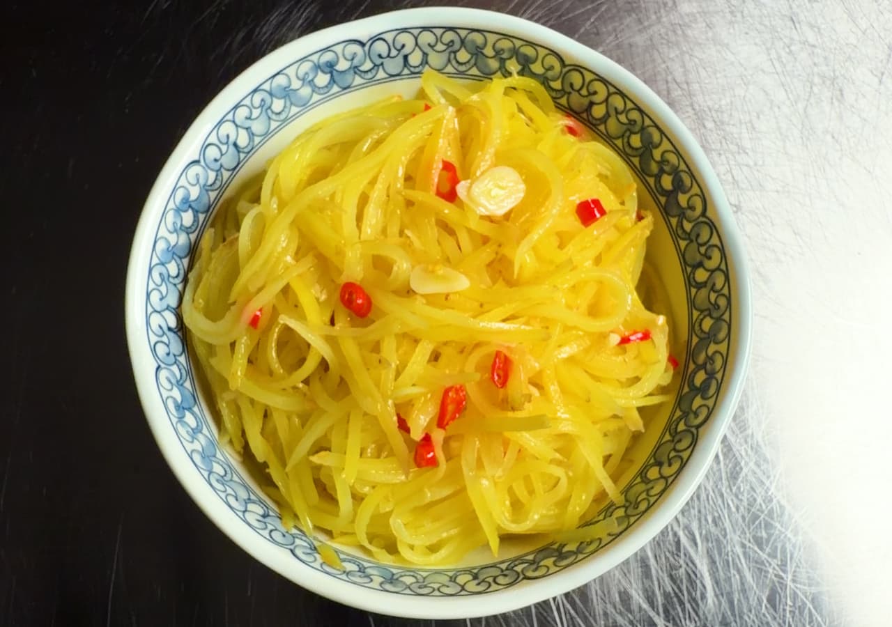 Sweet and Sour Chili Potatoes