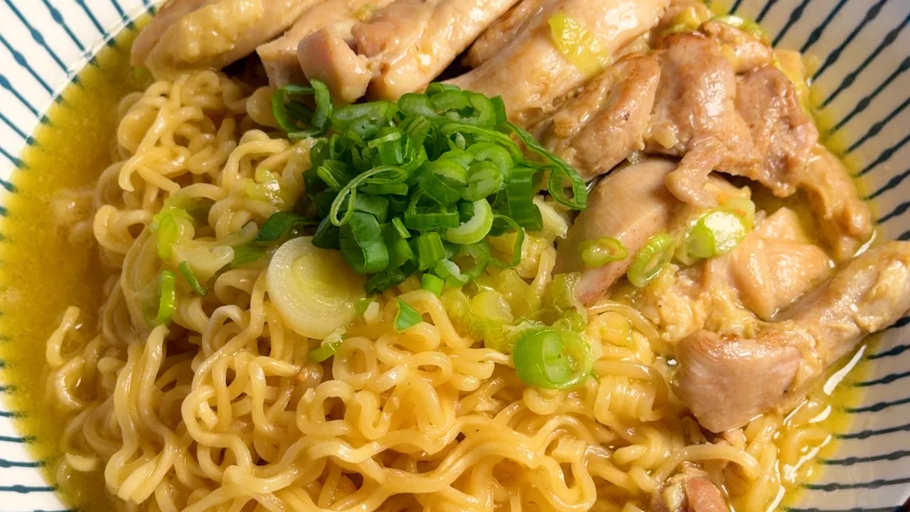 Garlic Butter Chicken Ramen